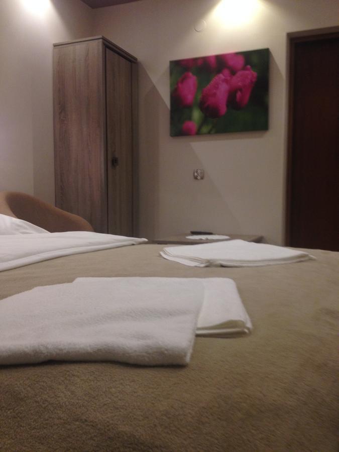 Hotel Mis Bochnia Luaran gambar