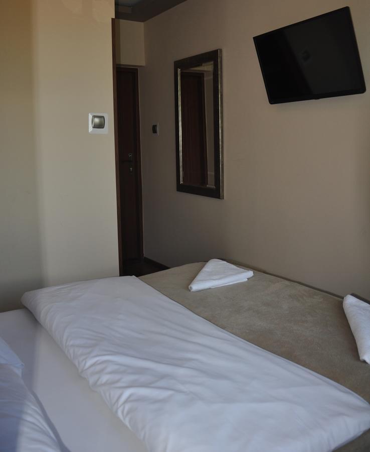 Hotel Mis Bochnia Luaran gambar